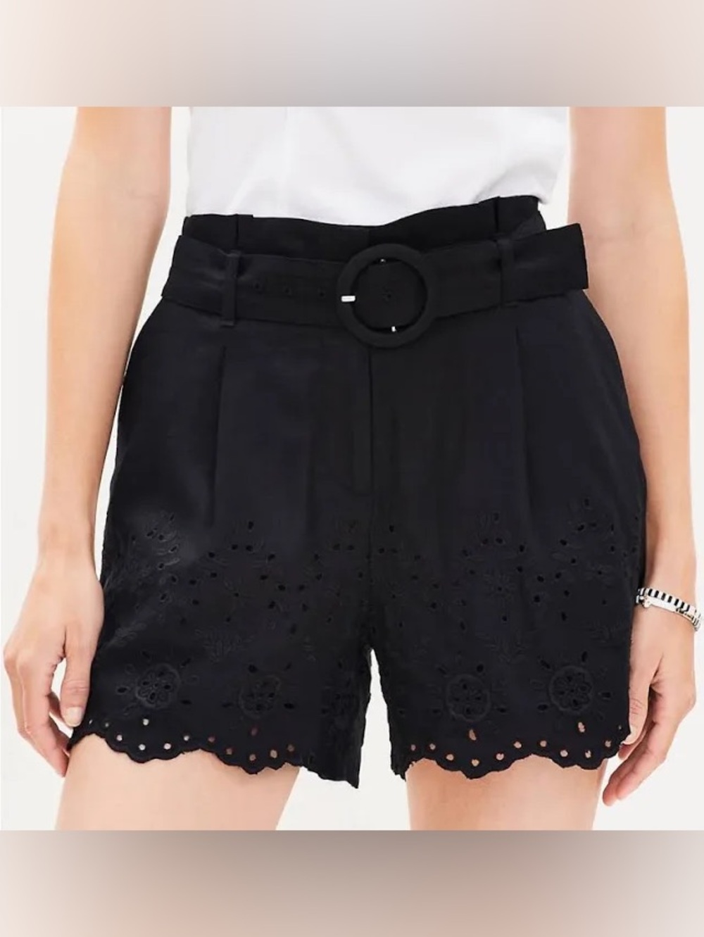 NWOT LOFT Size 4P Black Linen Blend Lined Eyelet Belted Shorts